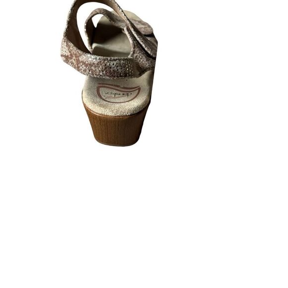 Dansko Soonet Metallic Snakeskin Strap Sandals size 39 US 8.5 9 Tan Cream - Picture 5 of 13